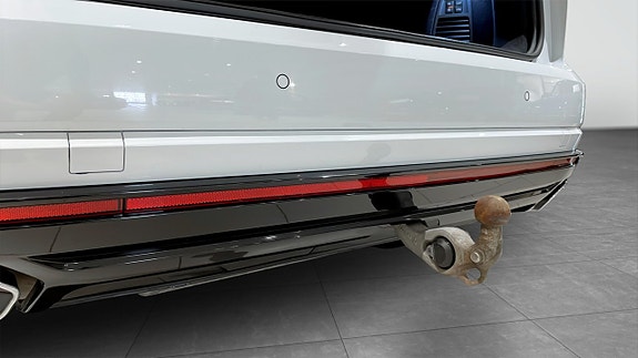 Volkswagen Touareg 14 of 14