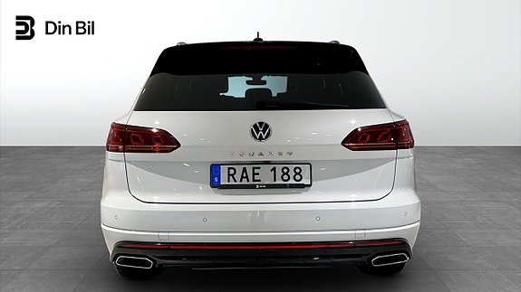 Volkswagen Touareg 5 of 14