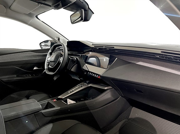 Peugeot 308 SW 14 of 14