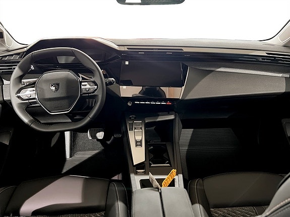 Peugeot 308 SW 3 of 14