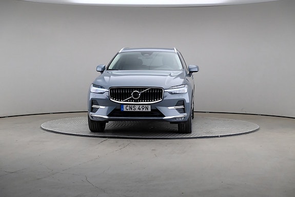 Volvo XC60 3 of 28