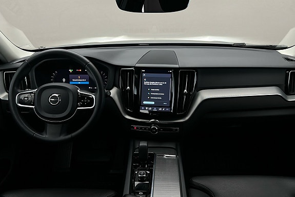Volvo XC60 6 of 28