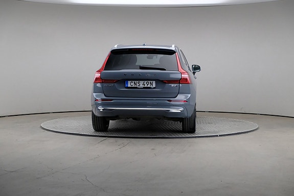 Volvo XC60 5 of 28