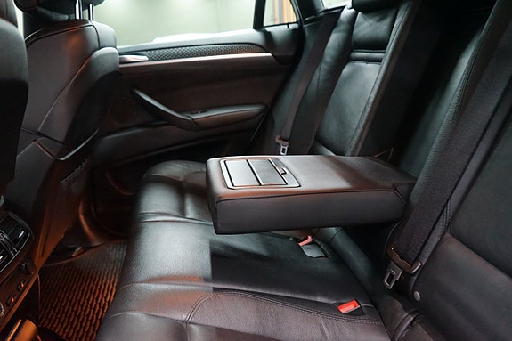 BMW X6 14 of 25