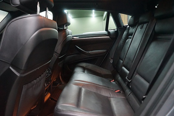 BMW X6 13 of 25