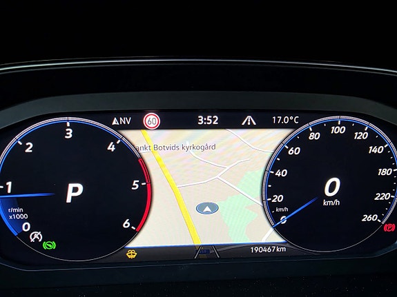 Volkswagen Passat 16 of 16