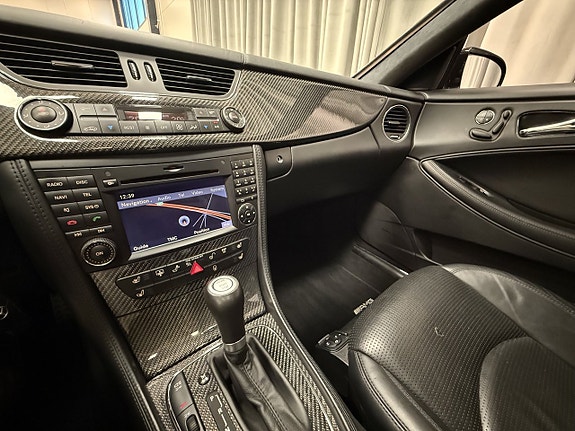 Mercedes-Benz CLS63 14 of 21