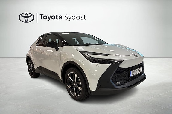 Toyota C-HR 18 of 18