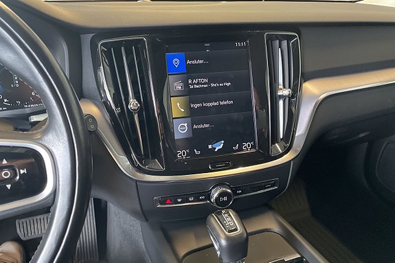 Volvo V60 9 of 13
