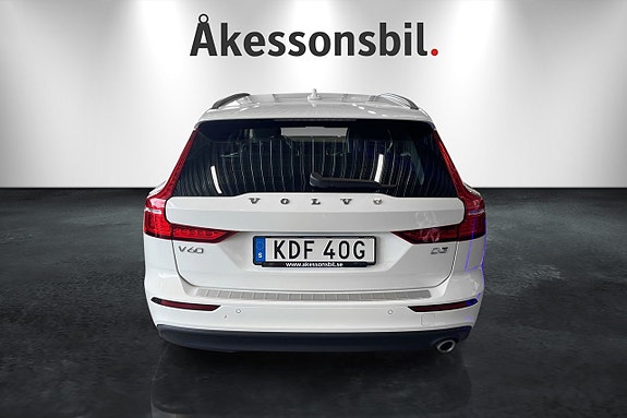Volvo V60 5 of 13