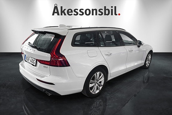 Volvo V60 4 of 13