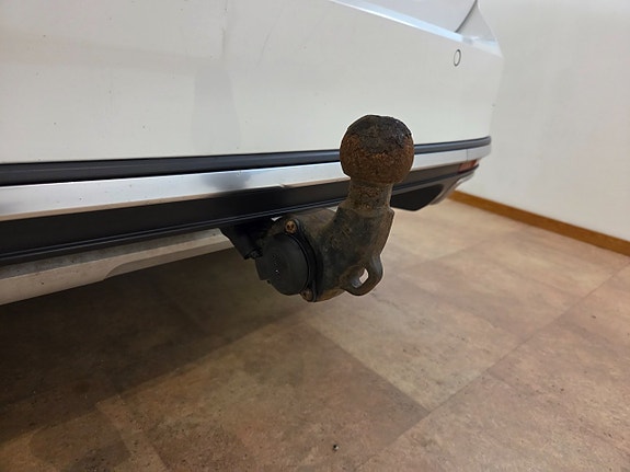 Volkswagen Passat Alltrack 18 of 18