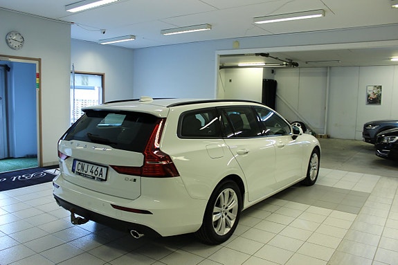 Volvo V60 5 of 9