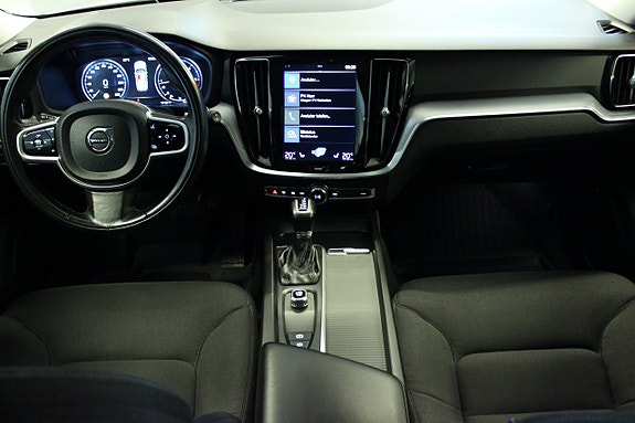 Volvo V60 8 of 9