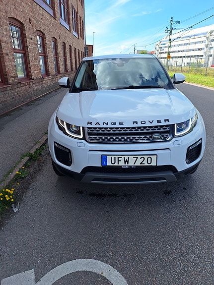 Land Rover Range Rover Evoque 8 of 14