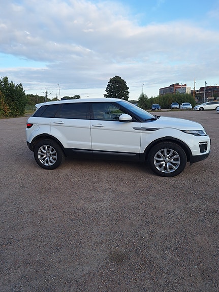 Land Rover Range Rover Evoque 3 of 14