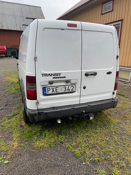 Ford Transit Connect 3 of 3