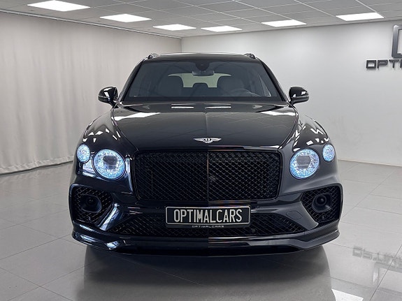 Bentley Bentayga 8 of 25