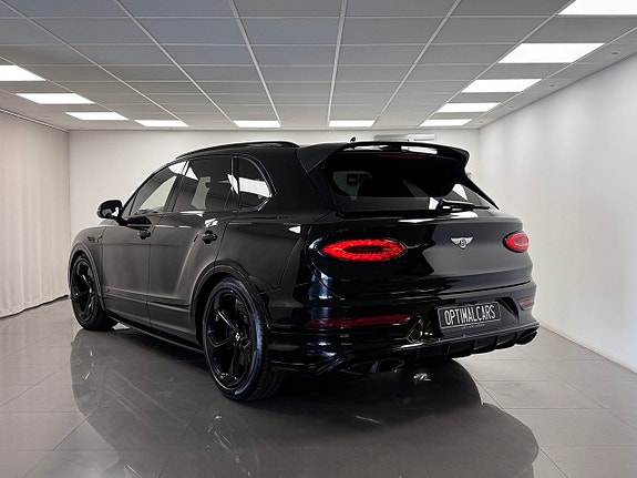 Bentley Bentayga 10 of 25
