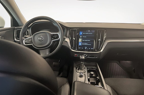 Volvo V60 8 of 11