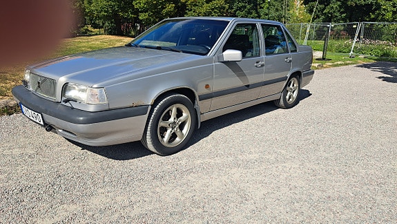 Volvo 850 2 of 7