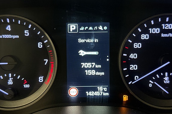 Hyundai Tucson 13 of 27
