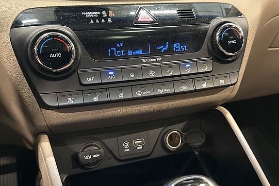 Hyundai Tucson 19 of 27