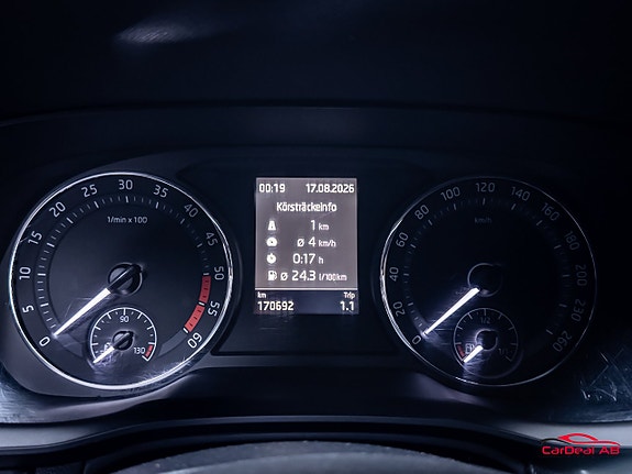 Skoda Octavia 18 of 27