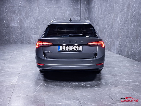 Skoda Octavia 6 of 27