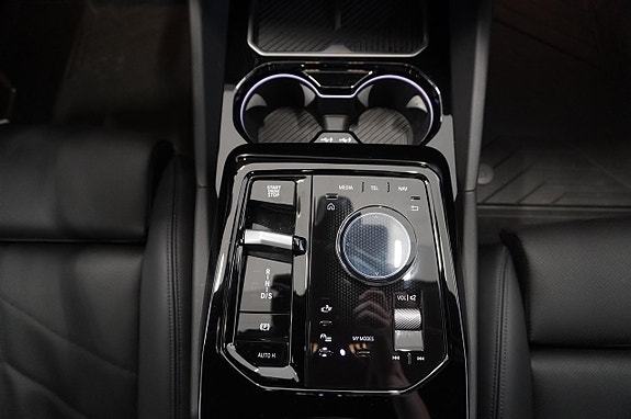 BMW 550e 10 of 14