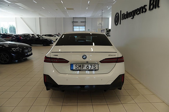 BMW 550e 5 of 14
