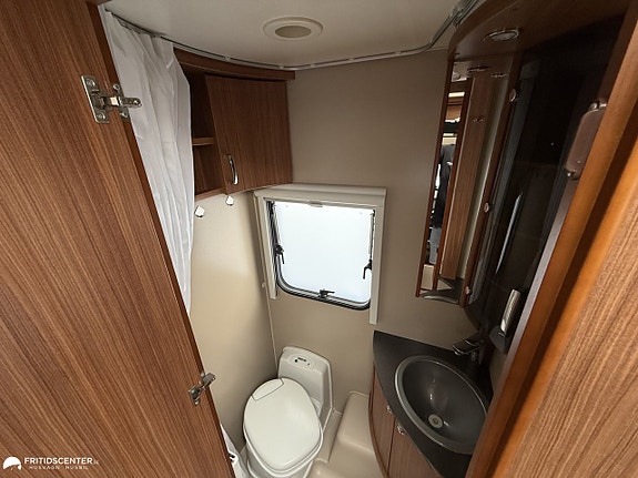 Adria ALPINA 563UK *BARNKAMMARE* 13 of 21