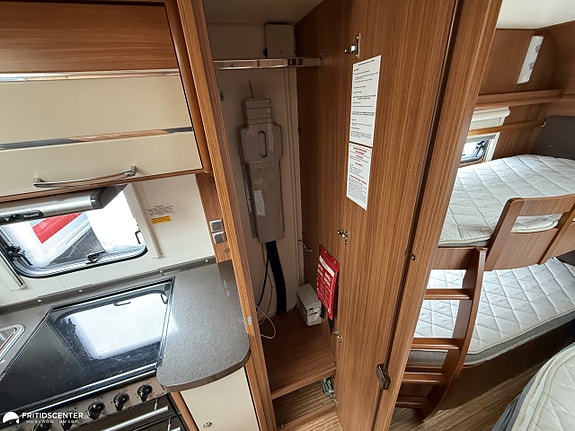 Adria ALPINA 563UK *BARNKAMMARE* 12 of 21