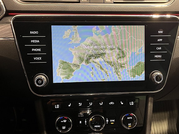 Skoda Superb 19 of 21