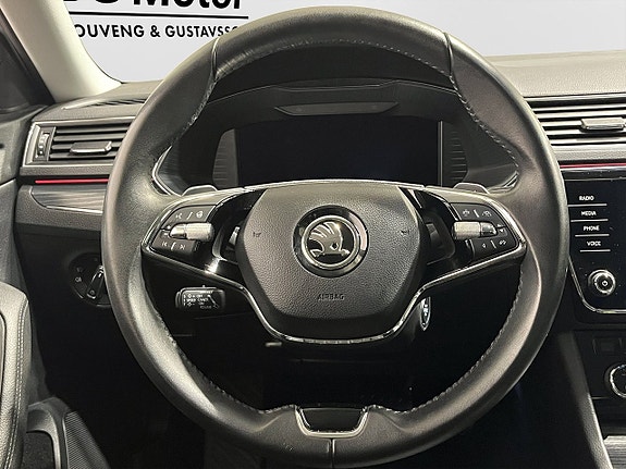 Skoda Superb 13 of 21