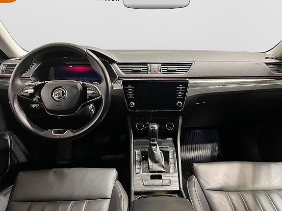 Skoda Superb 12 of 21