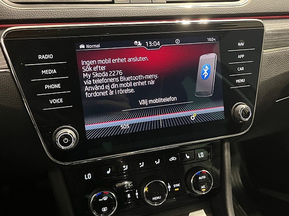Skoda Superb 15 of 21
