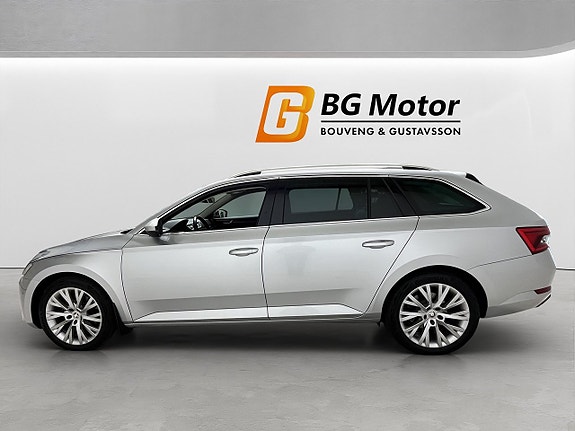 Skoda Superb 7 of 21