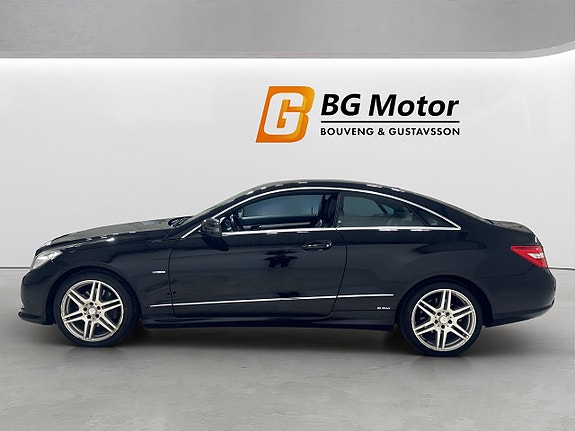 Mercedes-Benz E200 8 of 20