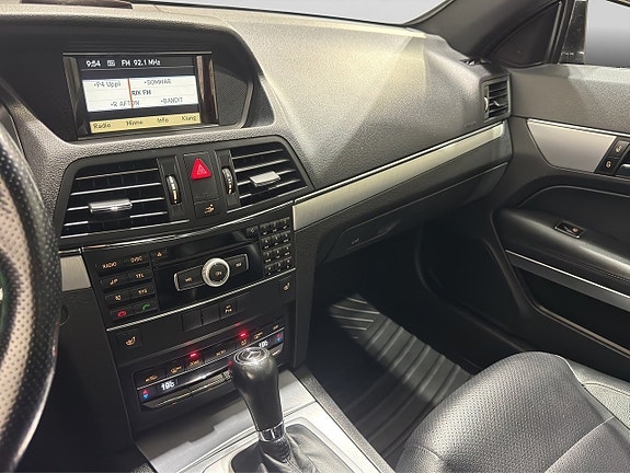Mercedes-Benz E200 16 of 20