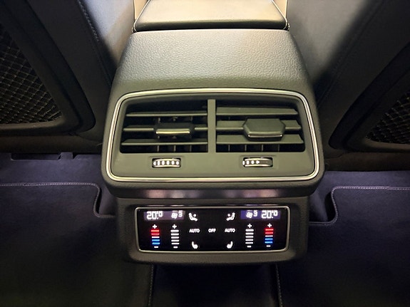 Audi e-tron Sportback 20 of 23