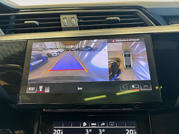 Audi e-tron Sportback 18 of 23