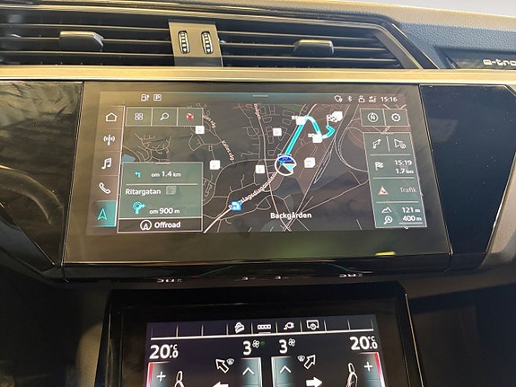 Audi e-tron Sportback 17 of 23