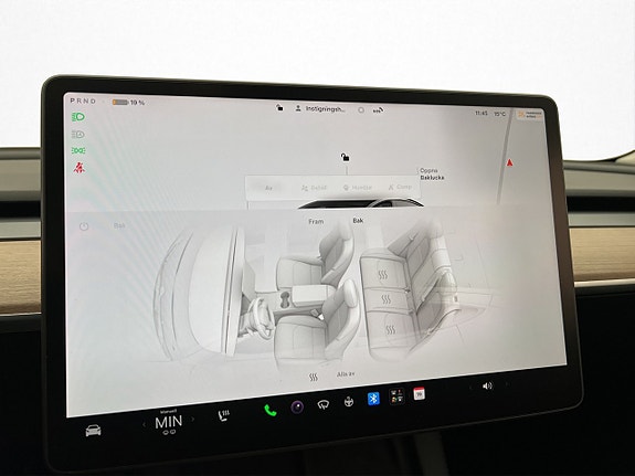 Tesla Model 3 19 of 30