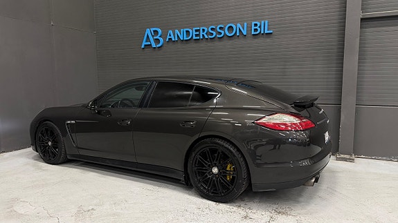 Porsche Panamera 7 of 30