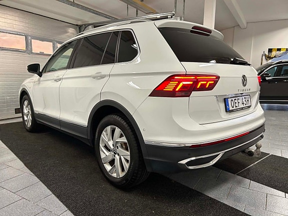 Volkswagen Tiguan 4 of 18