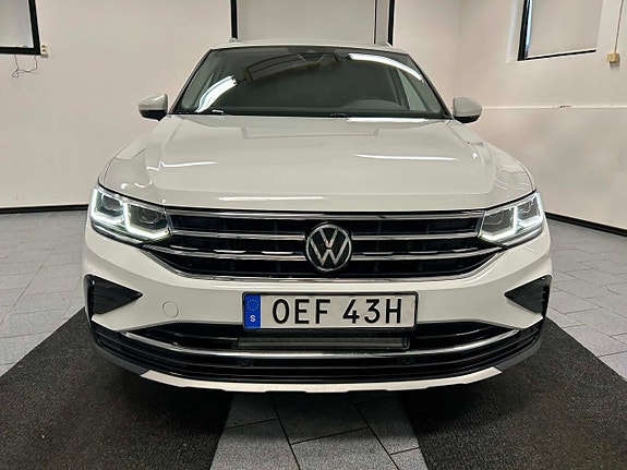 Volkswagen Tiguan 5 of 18