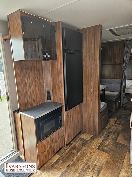Polar 730 FDCXA Edition / Barnkammare / Alde / AC bodel / Markis 9 of 26