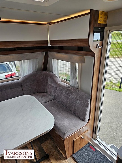 Polar 730 FDCXA Edition / Barnkammare / Alde / AC bodel / Markis 25 of 26
