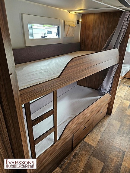 Polar 730 FDCXA Edition / Barnkammare / Alde / AC bodel / Markis 16 of 26